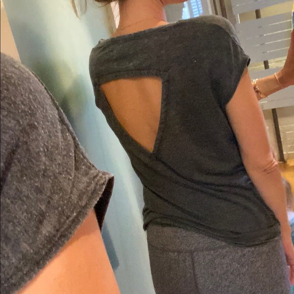 Chaser Brand Super Soft T-shirt w back cutout - Picture 5 of 5